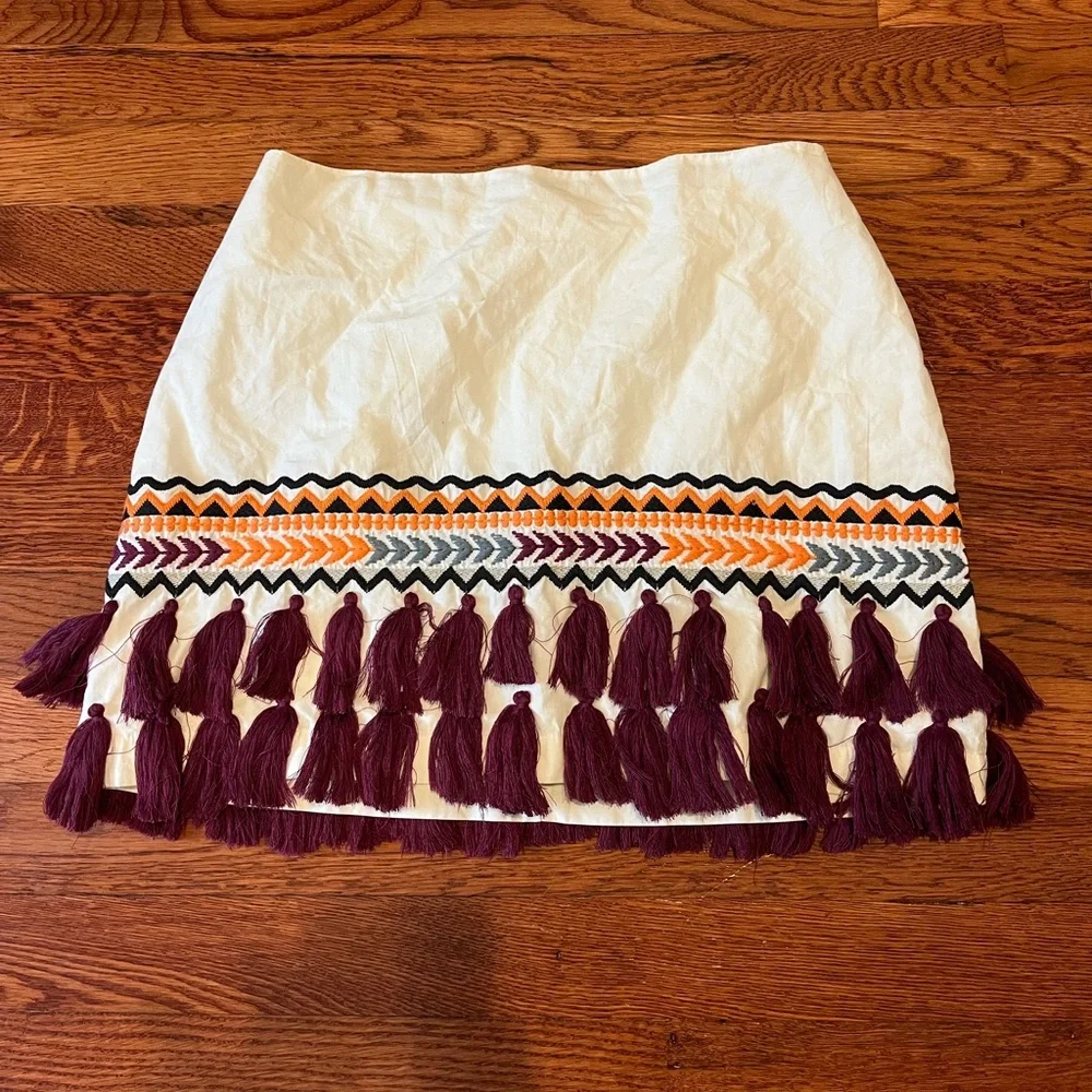 Tularosa Millie Ivory Mini Skirt with Purple Tassel Trim size Medium - Picture 4 of 7